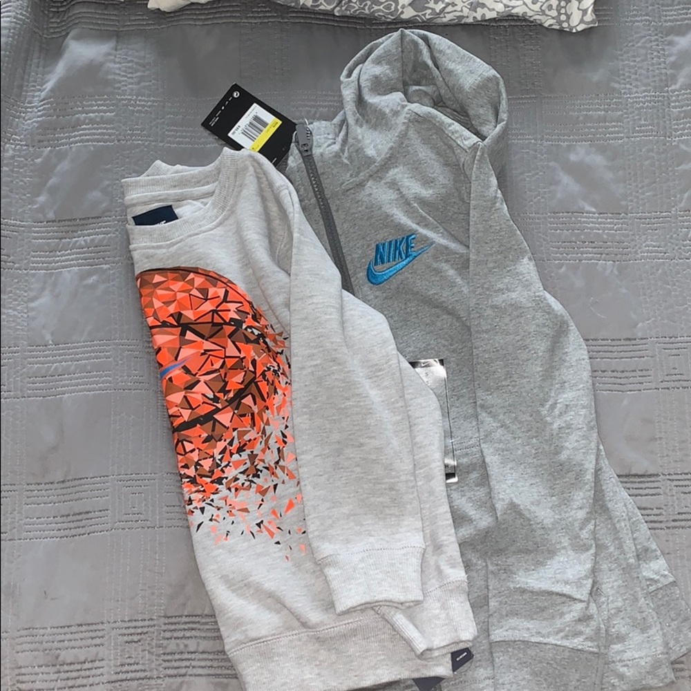 LOT of 2 NIKE Youth Sweatshirts